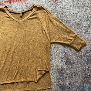Mustard 3/4 Sleeve knit top